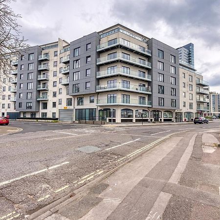 1 Bedroom Ocean Village Luxurious, Stylish & Cosy Apartment, Central Location In Southampton, Sleeps 4 - Summer Special Offer! - By Blue Puffin Stays Buitenkant foto