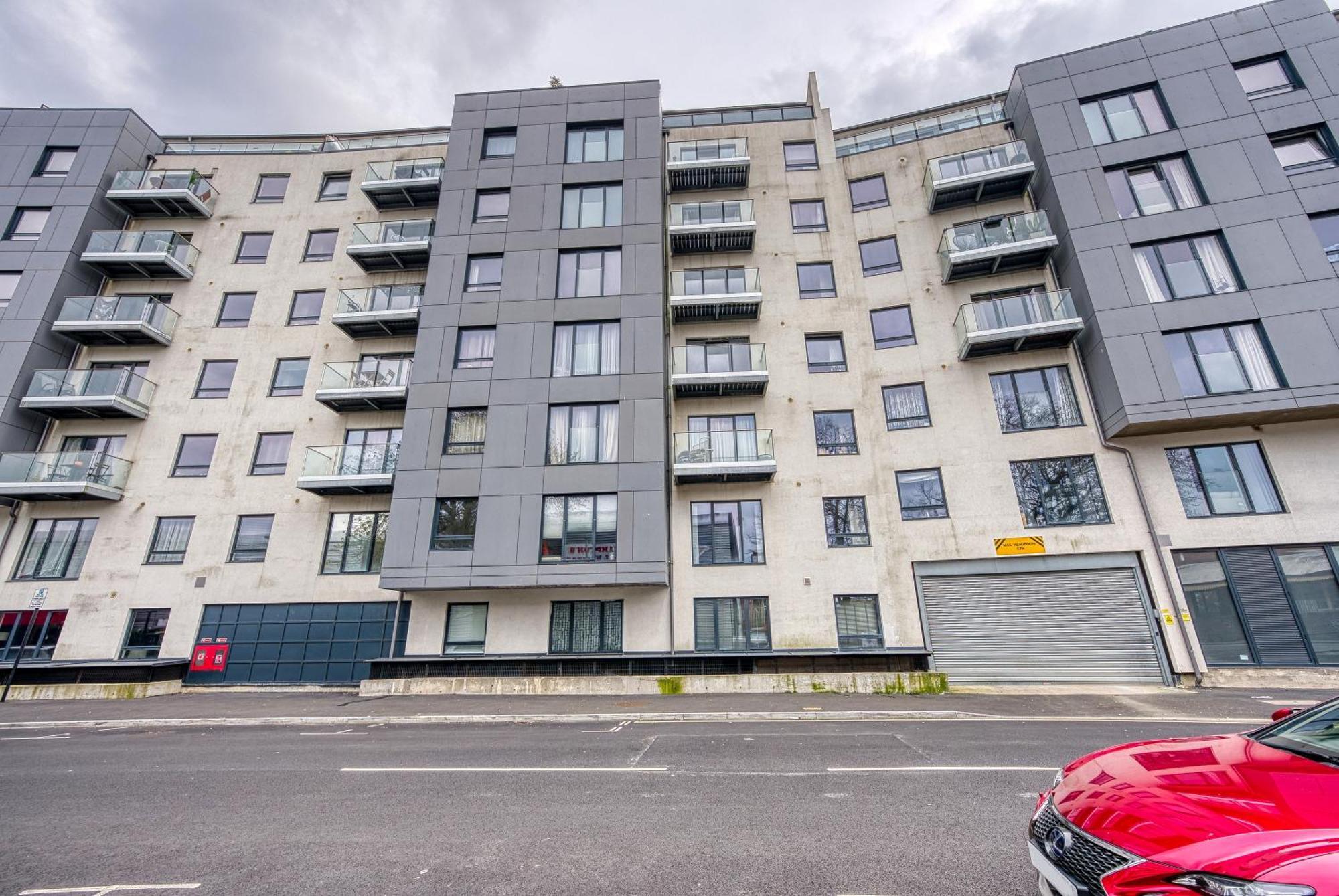 1 Bedroom Ocean Village Luxurious, Stylish & Cosy Apartment, Central Location In Southampton, Sleeps 4 - Summer Special Offer! - By Blue Puffin Stays Buitenkant foto